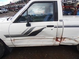 1984 Toyota Truck White 2.4L MT 2WD #Z22828